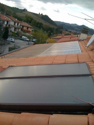 Studio Zeppi - Progettazione impianti solari termodinamici - studio zeppi soluzioni energetiche residenziale solare termico 03 - Montecchio